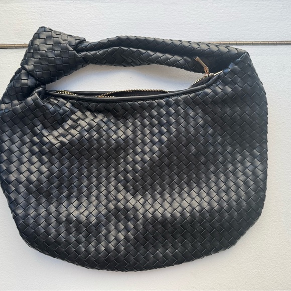 Anthropologie Melie Bianco Brigitte Large Faux Leather Shoulder Bag - Picture 2 of 3